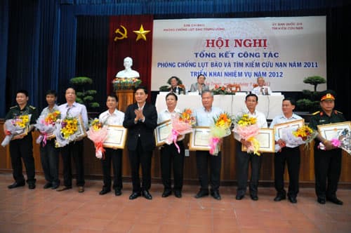 Hội nghị Tổng kết công tác PCLB – TKCN năm 2011