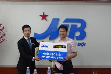 MB trao giải chương trình “Tiền lộc sinh sôi, Tết vui gấp bội”