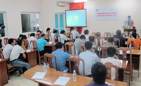 18 đội tham dự giải Futsal toàn quốc 2012