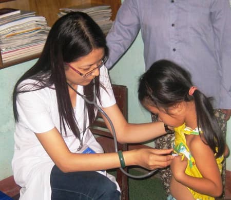 Khám sàng lọc tim miễn phí hơn 10.000 lượt người
