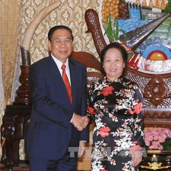 Tổng bí thư, Chủ tịch nước Lào tiếp Phó chủ tịch nước Nguyễn Thị Doan
