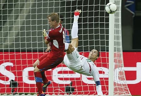 Liveshow của Ronaldo và những người bạn
