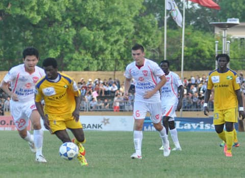 SLNA lại hoà, V. Ninh Bình thắng đậm K. Kiên Giang
