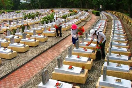 Đất lửa ngày đoàn tụ