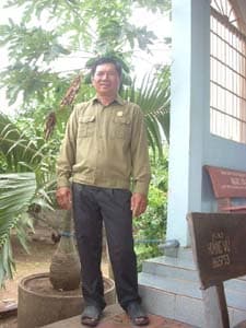 Ông trưởng ấp gương mẫu...
