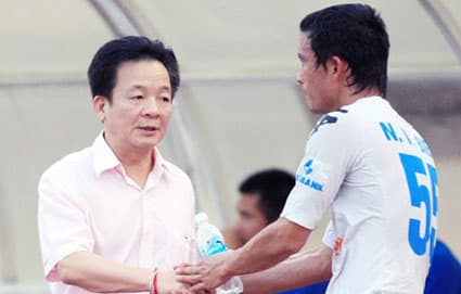 Bầu Hiển rút vốn khỏi HN.T&T và SHB.ĐN