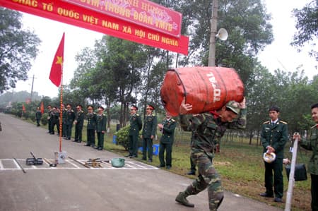 Bước chân thần tốc đầu Xuân