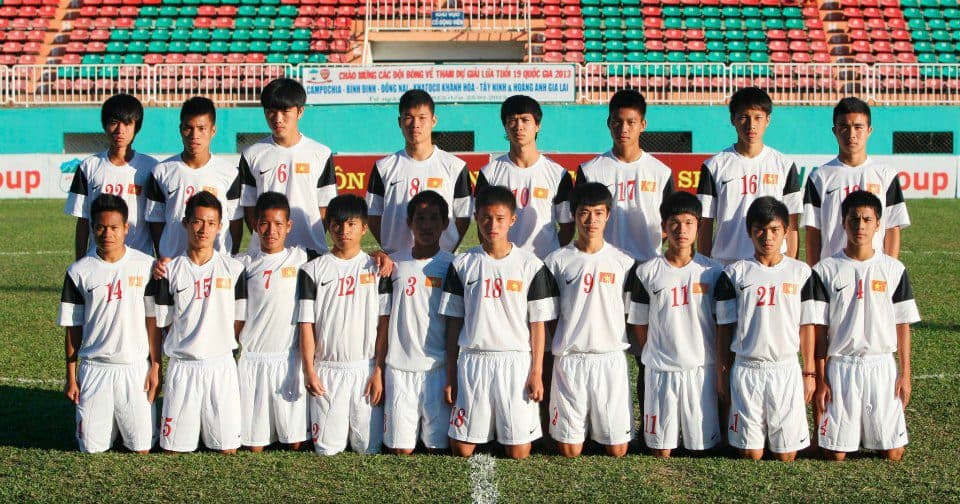 Học viện HAGL Arsenal JMG tham dự giải bóng đá quốc tế Sanix Cup 2013