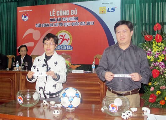 200 triệu đồng cho đội đoạt chức vô địch