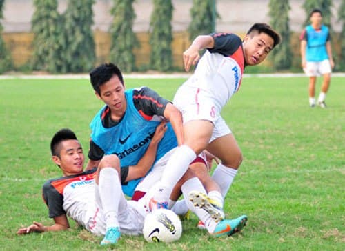 ĐTVN và Hà Nội T&T: Tiếp tục thử nghiệm và hoàn thiện
