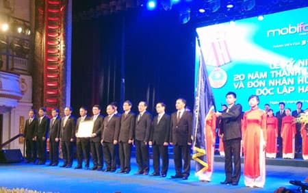 MobiFone đón nhận Huân chương Độc lập hạng Ba của Nhà nước