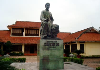 Vinh danh Đại thi hào Nguyễn Du là Danh nhân Văn hóa Thế giới