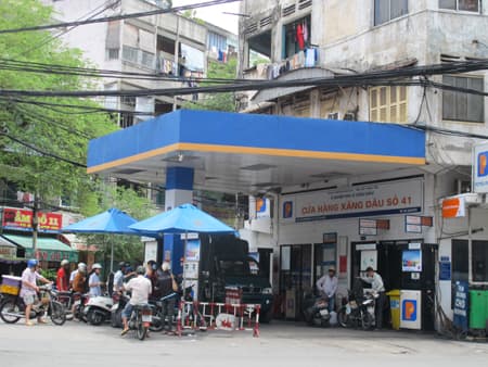 TP Hồ Chí Minh: Xử lý dứt điểm những cây xăng vi phạm an toàn về PCCC