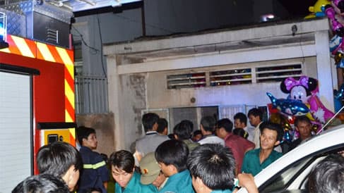 TP Hồ Chí Minh: Nổ lớn, 1 người chết, 4 người bị thương