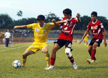Công Vinh có mặt trong danh sách cầu thủ xuất sắc nhất Đông Nam Á