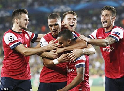 Thắng Fenerbahce, Arsenal gần như giành vé đi tiếp