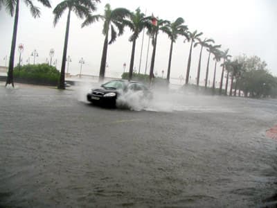 Việt Nam đang đối mặt với thách thức lớn về biến đổi khí hậu