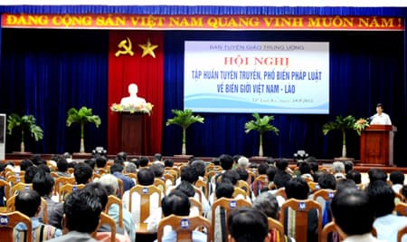 Hội nghị tập huấn tuyên truyền, phổ biến pháp luật về biên giới Việt Nam – Lào