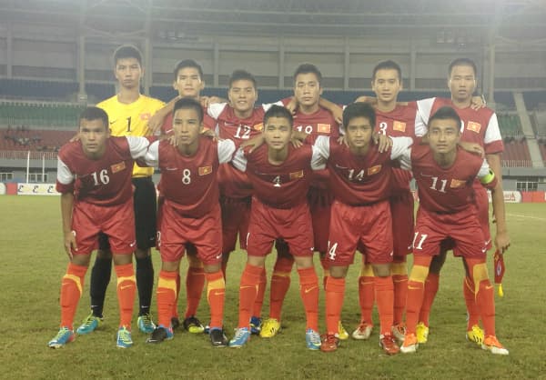 ĐT U16 Việt Nam thua ĐT U16 Australia, Kaka ra mắt CLB AC Milan