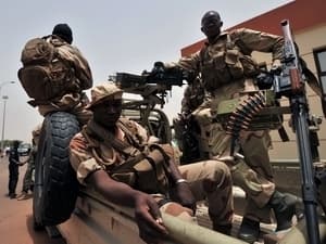 Mali: Quân đội chính phủ và phiến quân đọ súng