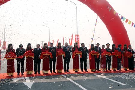 Thông xe nút giao lập thể 3 tuyến đường tại Hải Dương