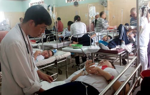 Bà Rịa-Vũng Tàu: 33 học sinh bị ngộ độc thực phẩm phải nhập viện
