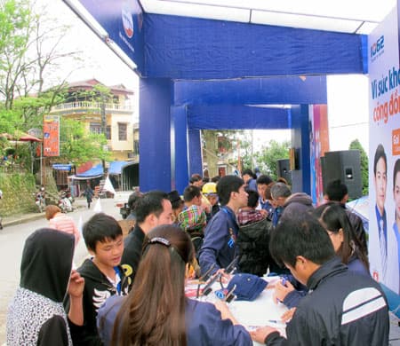 Nhiều sản phẩm công  nghệ tại “Ngày hội khách hàng Viettel”