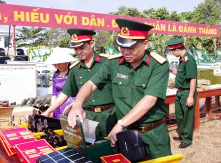 Ra quân huấn luyện năm 2014