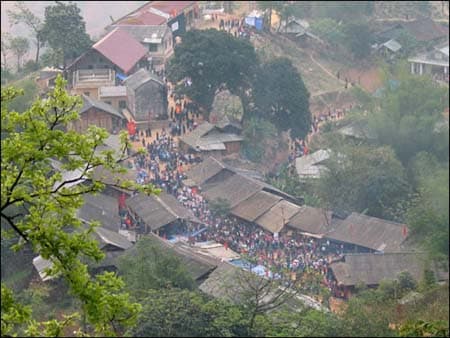 Hấp dẫn Tuần văn hóa du lịch lễ hội “Chợ tình Khau Vai”