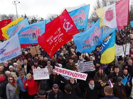 Ukraine: Người biểu tình chiếm 10 trụ sở chính quyền, đòi liên bang hóa
