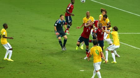 Brazil là đội phạm lỗi nhiều nhất World Cup 2014