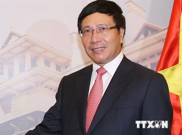 Phó Thủ tướng, Bộ trưởng ngoại giao Phạm Bình Minh: Hoạt động đối ngoại có ý nghĩa quan trọng trong năm 2015