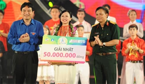 Chung kết “Hành trình Bài ca Sinh viên năm 2015”