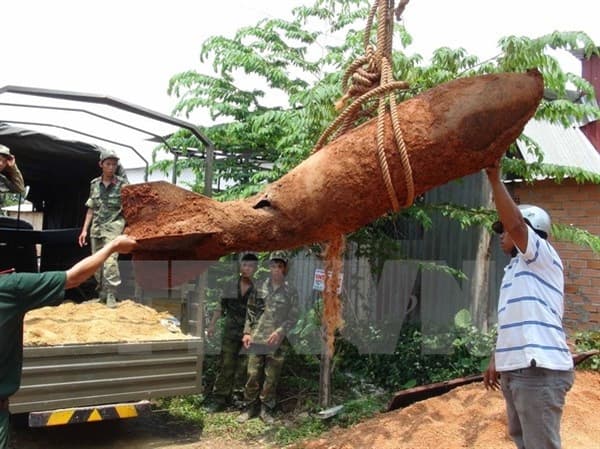 Quả bom "khủng" trong khu dân cư đã được xử lý an toàn
