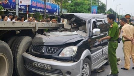 Khởi tố lái xe gây tai nạn giao thông làm 7 người thương vong trên Quốc lộ 1A