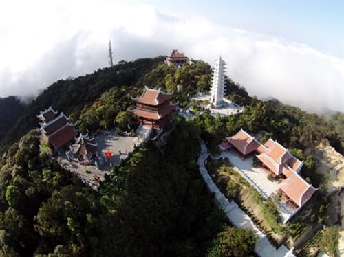 Bà Nà Hills đạt giải thưởng Điểm tham quan du lịch hàng đầu Việt Nam