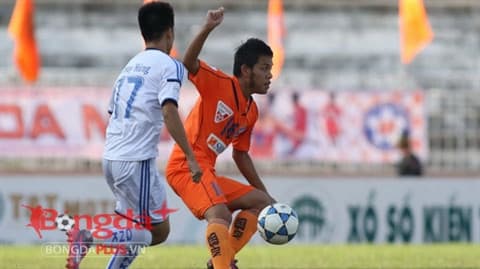 Vòng 20 giải V-League: QNK Quảng Nam đánh bại SHB Đà Nẵng