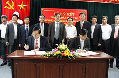 Ký kết thoả thuận hợp tác giữa Ban Kinh tế Trung ương và Đại học Thái Nguyên