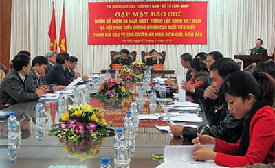 Hội nghị biểu dương người có công bảo vệ chủ quyền biên giới