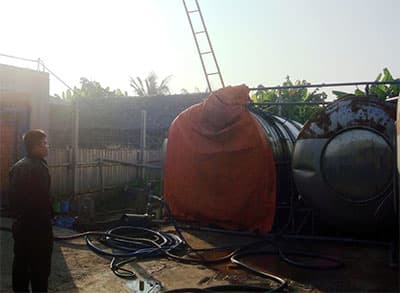 Hậu Giang: Ngạt khí bồn chứa dịch tôm, bốn người tử vong