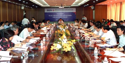 Chung tay gỡ các “nút thắt”