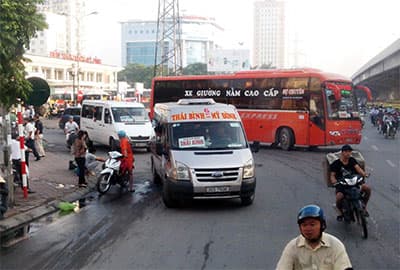 Bến xe Mỹ Đình: Tái diễn tình trạng “xe dù”