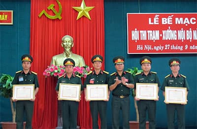 Bế mạc hội thi trạm xưởng nội bộ năm 2013
