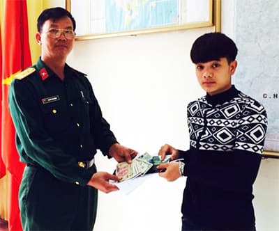 Cảm ơn chú bộ đội tốt bụng!