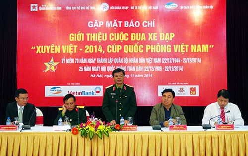 Lần đầu tiên tổ chức Cuộc đua xe đạp xuyên Việt từ Cà Mau đến Cao Bằng
