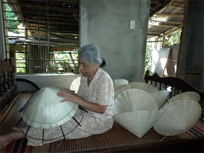 Hắt hiu làng nghề chằm nón
