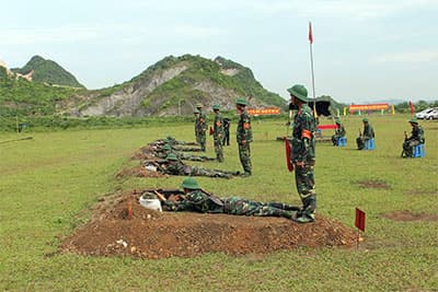 Huấn luyện chiến sĩ mới có hơn 83% đạt khá, giỏi