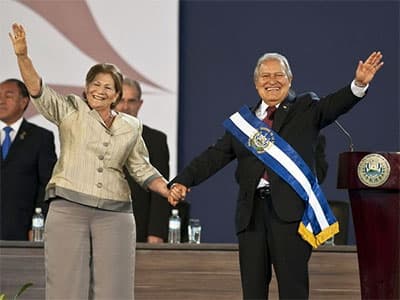 Tổng thống El Salvador nhậm chức