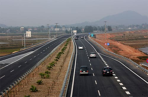10 sự kiện kinh tế-xã hội nổi bật trong nước năm 2014 (do Báo Quân đội nhân dân bình chọn)