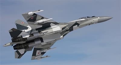 Nga: Máy bay chiến đấu thế hệ mới Su-35S diễn tập trên Biển Okhotsk